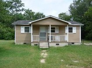 923 Geneva St, Laurinburg, NC 28352