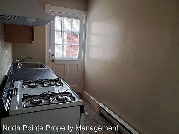 2nd image of 242 E Orange St APT 5