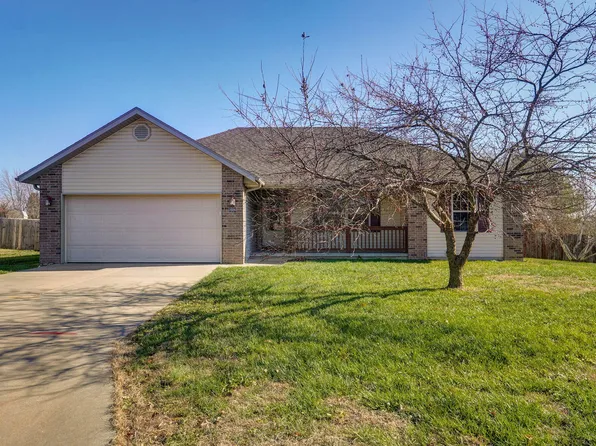 306 N Lexington Circle, Clever, MO 65631