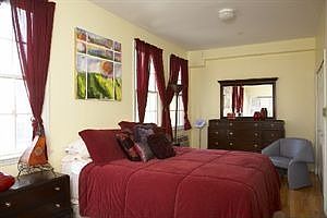 4th image of 407 12th St