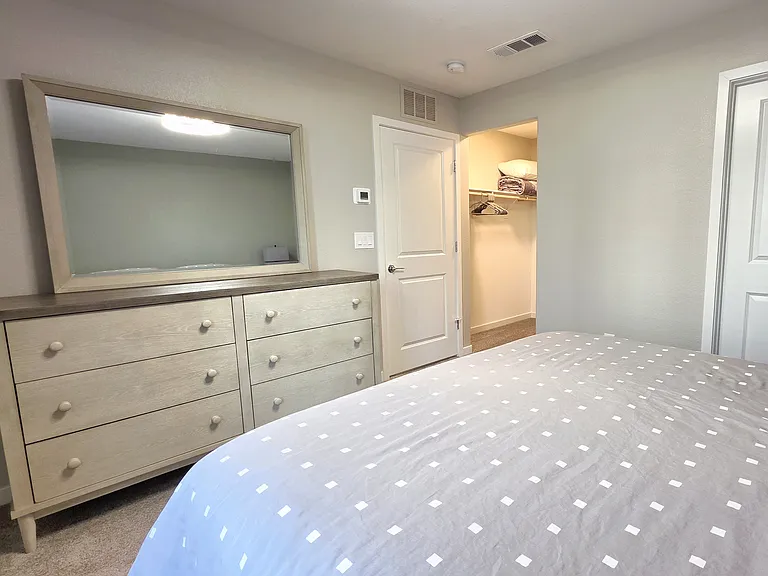 5744 Crenellated St — Photo 8