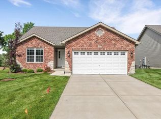 101 Cottleville Hill Ct, Cottleville, MO 63304
