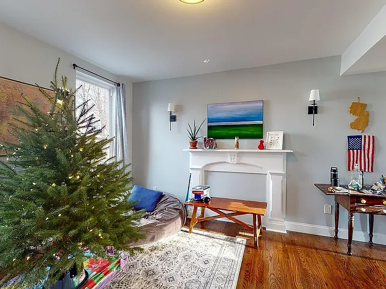 797 State St #2 — Photo 9