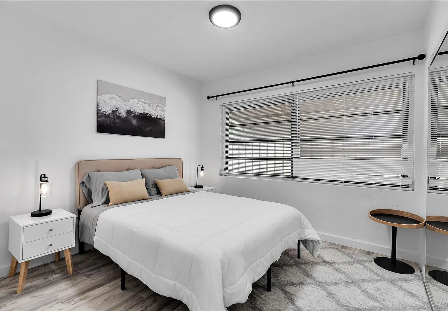1 bed, 770 sqft, $1,700 — Photo 3