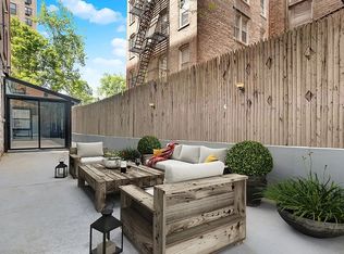 317 W 95th St, New York, NY
