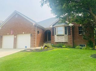 110 Pine Valley Dr, Georgetown, KY 40324