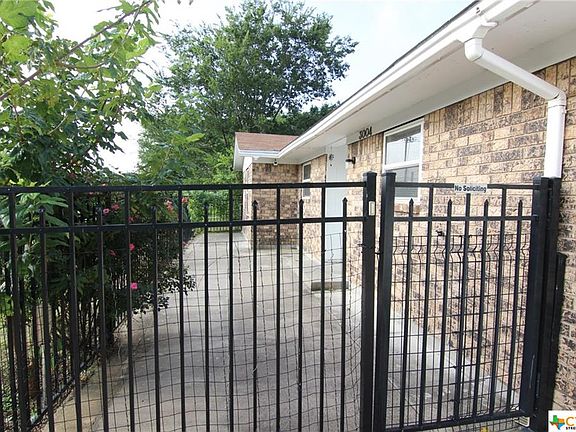 5th image of 3004 Persimmon Dr