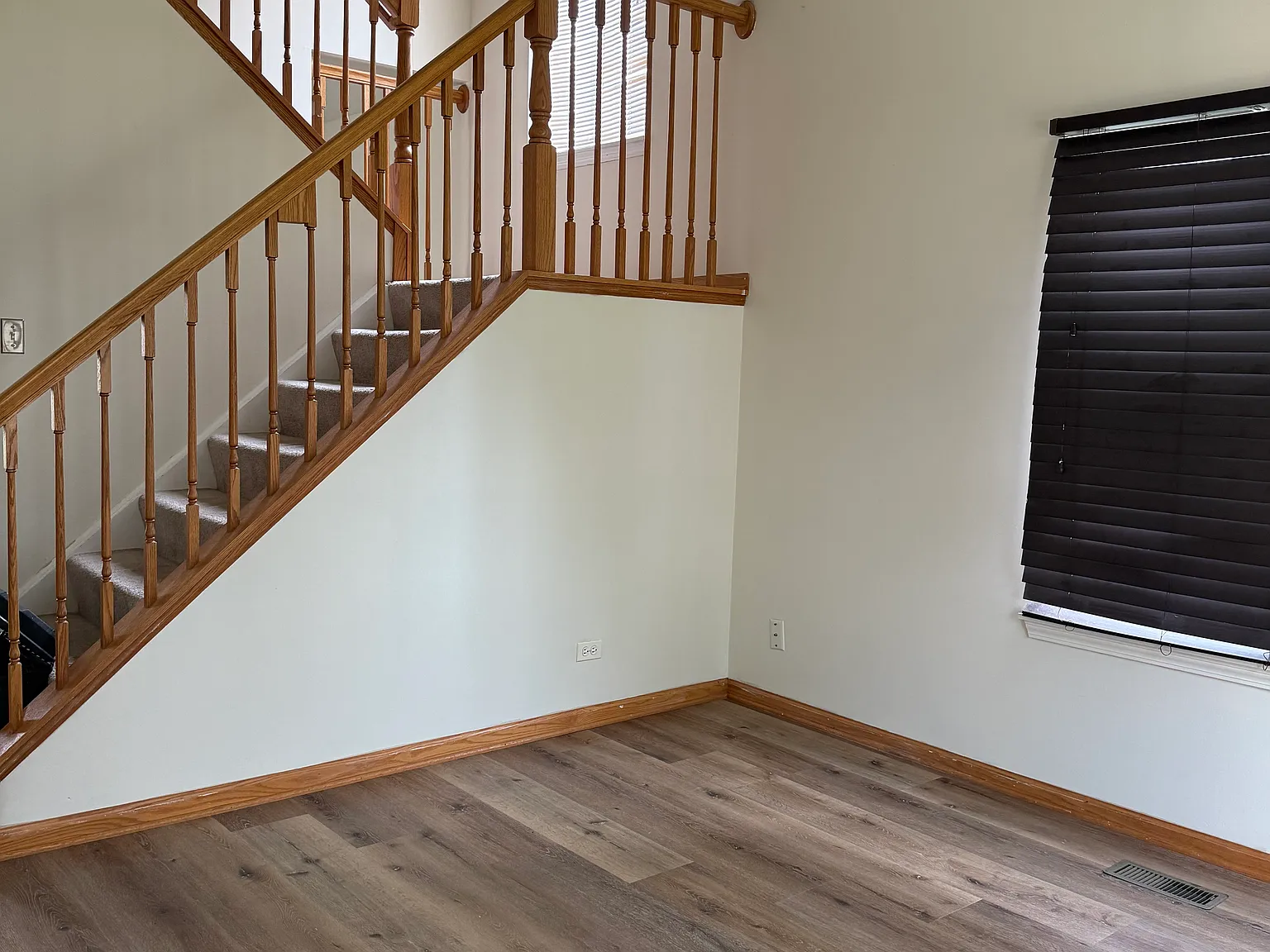 3 bed, 2.5 bath, 1502 sqft, $2,550 — Photo 4
