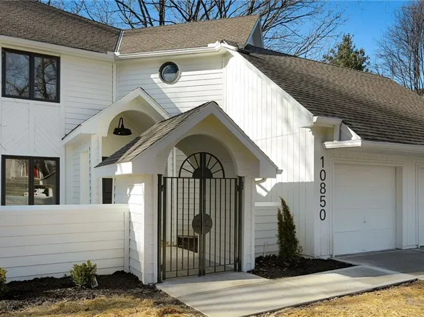 10850 King St, Overland Park, KS 66210