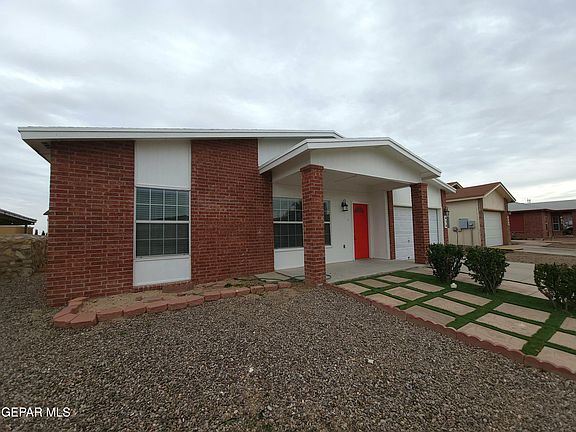 4th image of 636 Desierto Bonito Ave