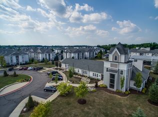The Village at Chandler Crossings - Furnished Student Living - Priced Per Room, East Lansing, MI 48823
