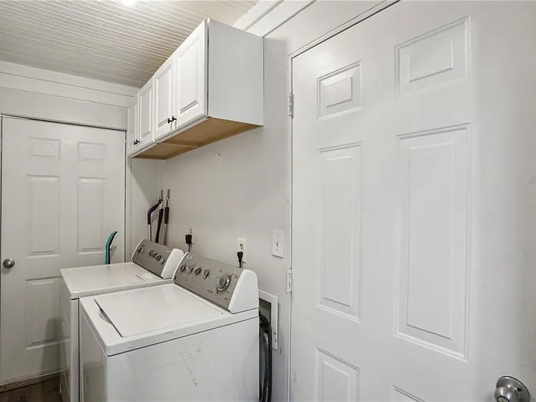 730 W Ponce De Leon Ct NE #1 — Photo 4