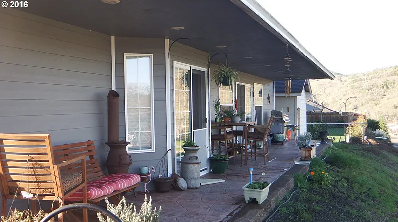 Thumbnail 17