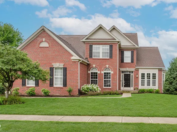 12408 Dellfield Blvd W, Carmel, IN 46033