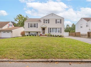 34 Rugby Rd, Yonkers, NY 10710