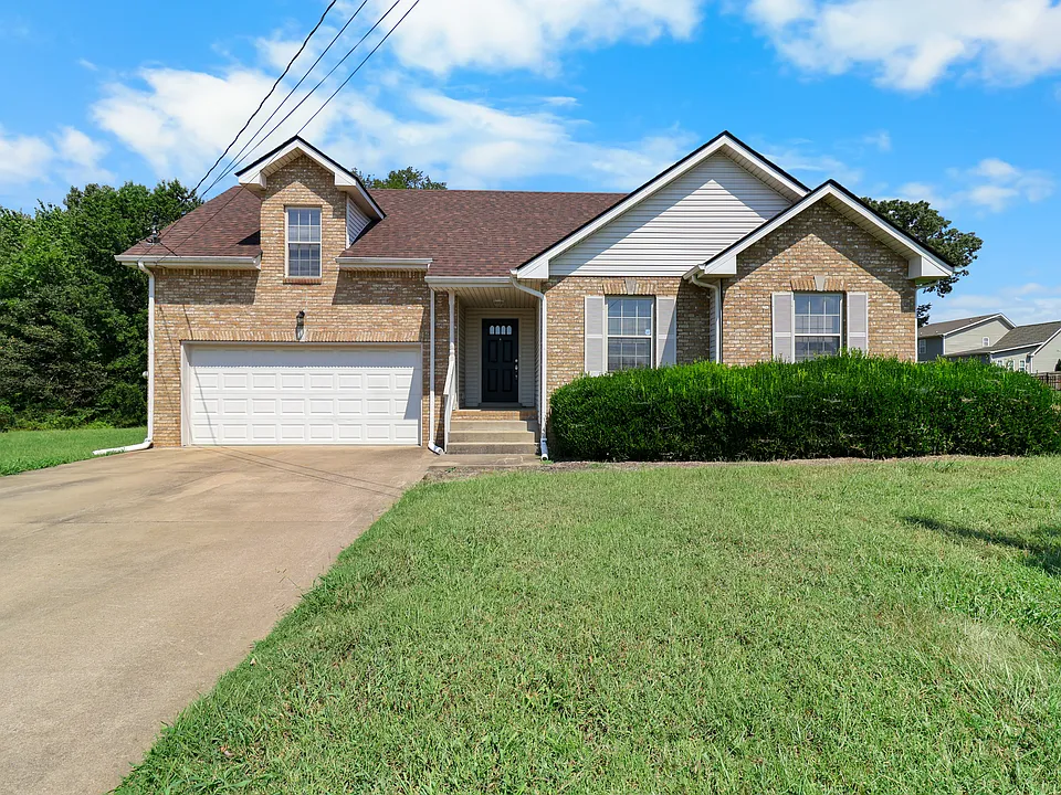 3393 Endsworth Dr