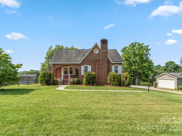 1785 Falls Rd NW, Valdese, NC 28690