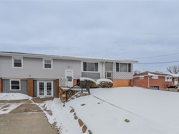 4th image of 1155 University Dr