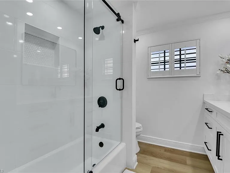 740 Park Shore Dr — Photo 22
