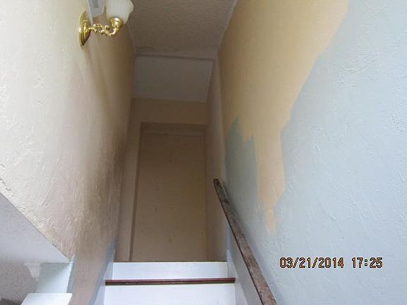 5th image of 15917 SW 90th Ct #A
