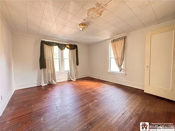 14th image of 1171-1173 N Main St