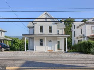 1244 W Main St, Valley View, PA 17983
