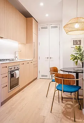 Rented by Triumph Property Group | media 17