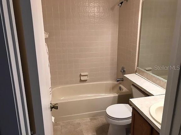 5th image of 124 Dresdan Ct
