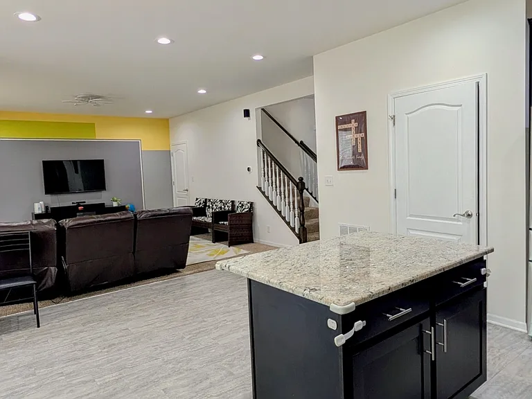 114 Gala Dr — Photo 11