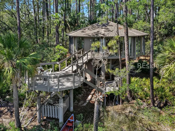 2043 Deer Island Rd, Hilton Head Island, SC 29928