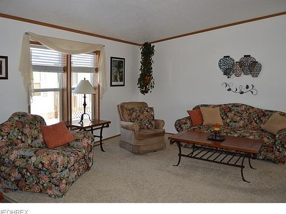 4th image of 9047 Red Hawk Dr