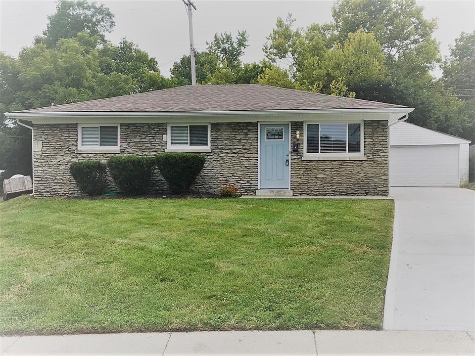 1st image of 927 Waverly Dr