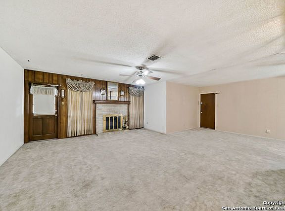 3rd image of 5619 Forest Lake St