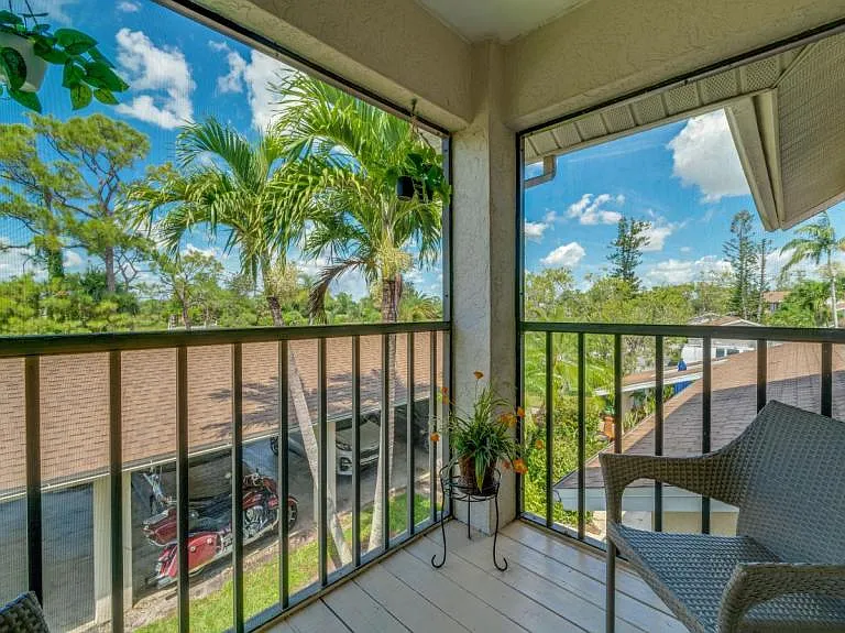 15080 Riverbend Blvd — Photo 22