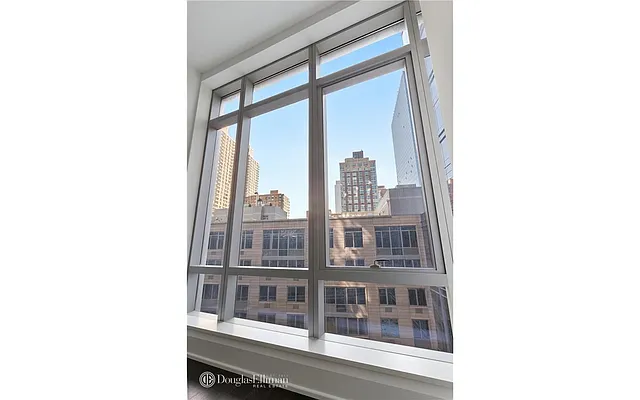 Rented by Douglas Elliman | media 24