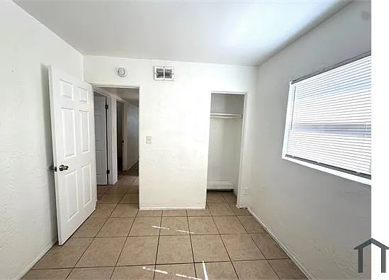 626 31st St S — Photo 32