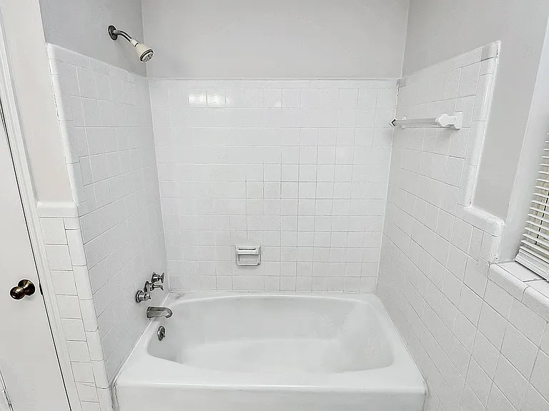 2429 Marlowe Ave — Photo 21