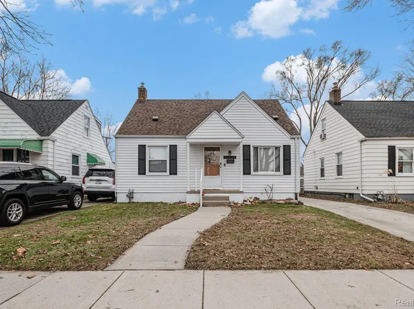 25505 Colgate St, Dearborn Heights, MI 48125