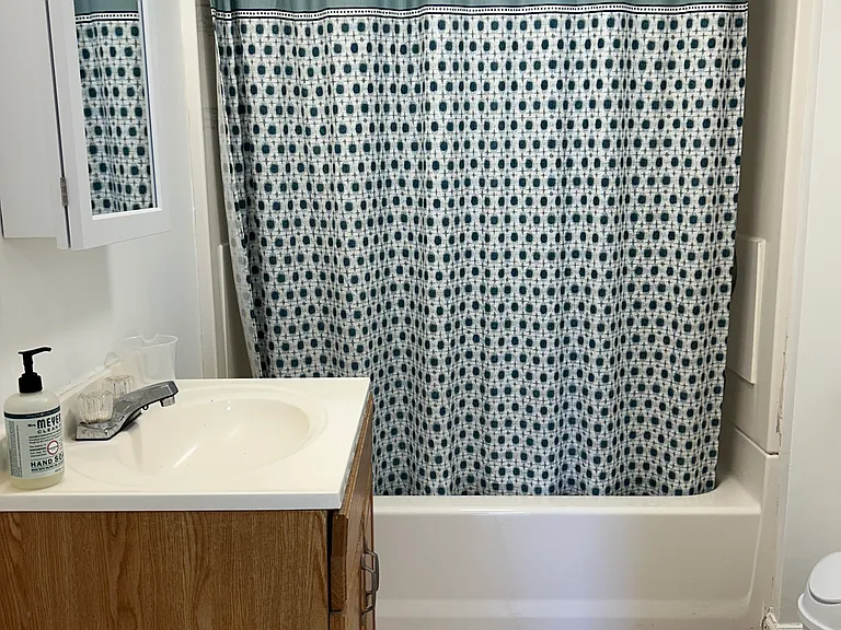 61 Walnut St #1 — Photo 6