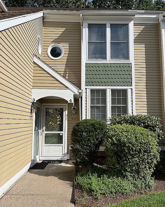 1st image of 600 Washington Ave APT C4