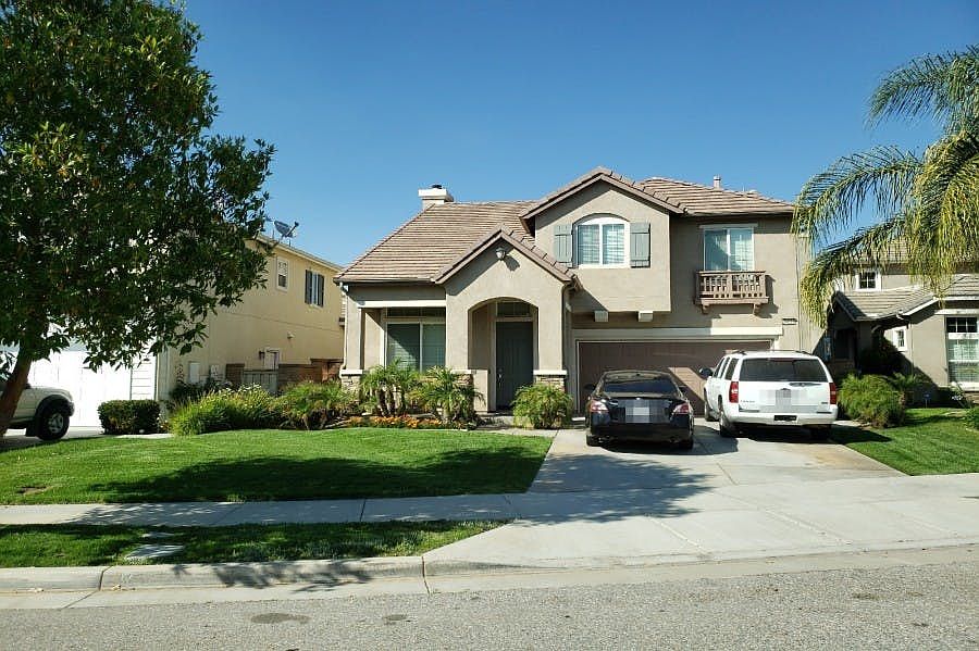 1st image of 34228 Larksburg Ct