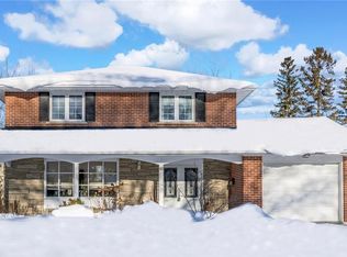 42 Ottaway Ave, Barrie, ON L4M2W9