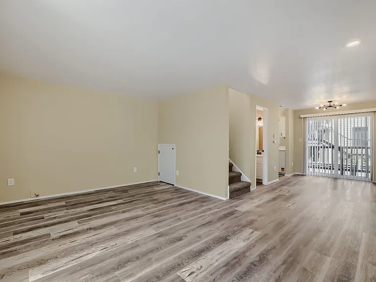18609 Bothell — Photo 14