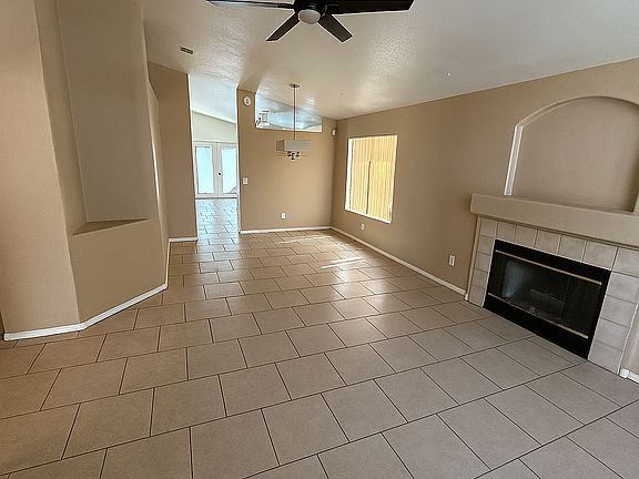 2nd image of 6363 Cranberry Ln