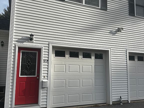 2nd image of 61 Patriot Dr #1