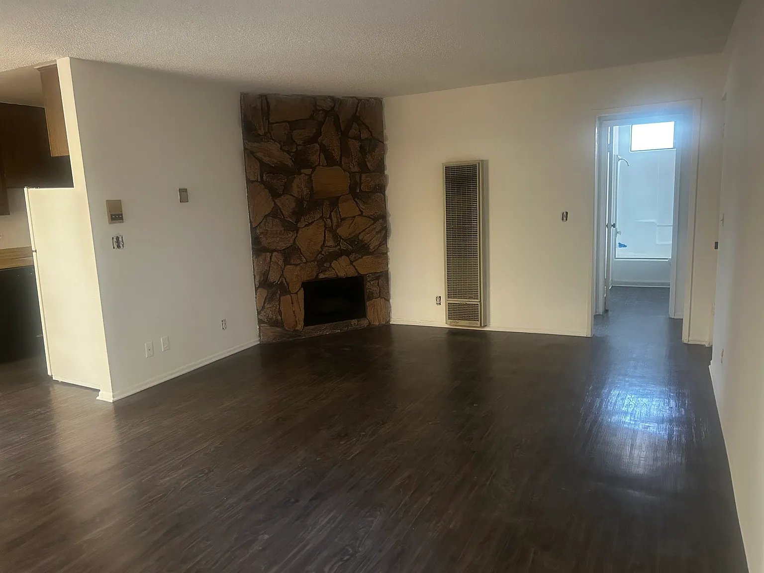 1 bed, $2,050 — Photo 2