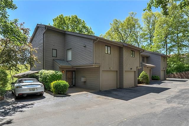 1st image of 769 Harpeth Trace Dr