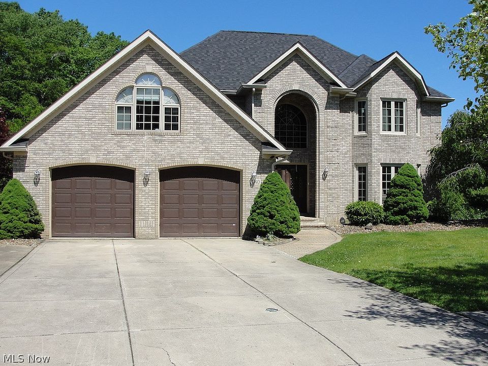 1st image of 7040 Lassiter Dr