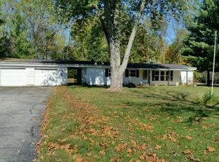 57 Gun Club Rd, Mitchell, IN 47446