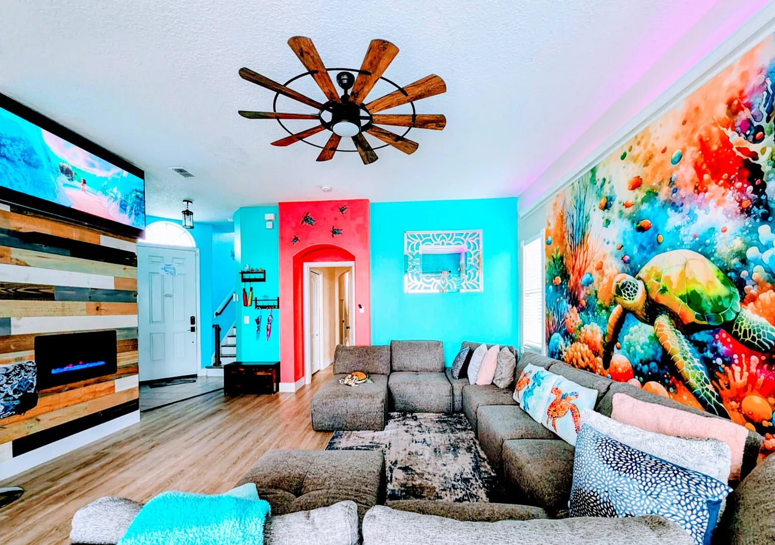 Turtley Awesome - Heated Spa - Themed Bedrooms - BBQ Grill — Photo 2